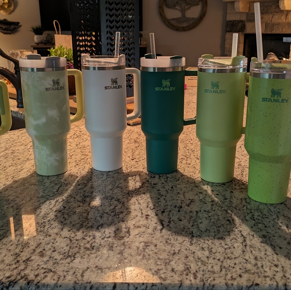 Set of Stanley 40 oz and 1 30 oz